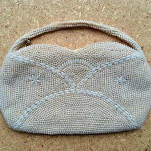 Adorable Vintage Beaded Clutch